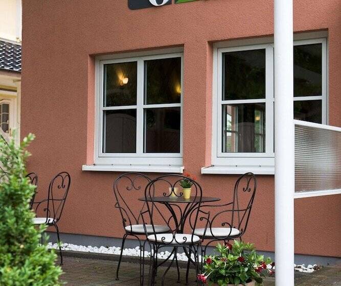 Achat Hotel Schwetzingen Heidelberg