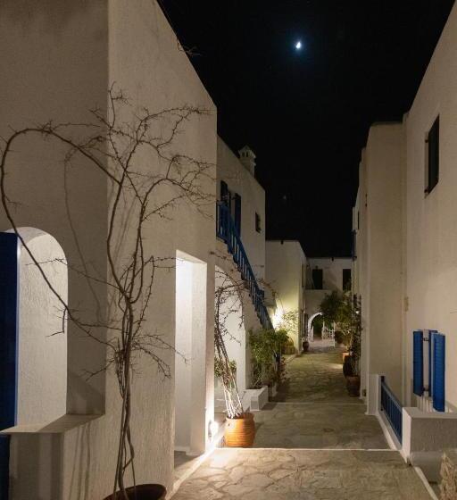 هتل Andromeda Residence