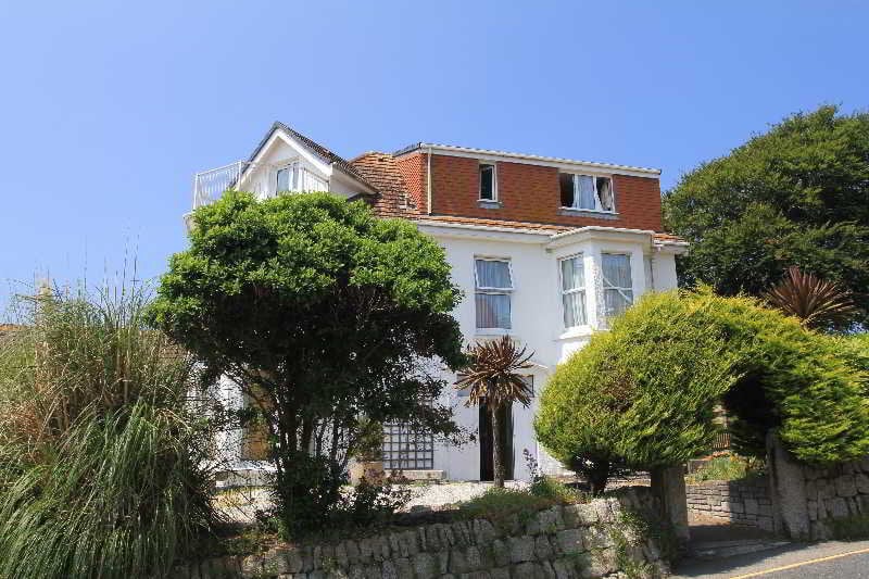 Fotos del hotel Falmouth Beach:  1