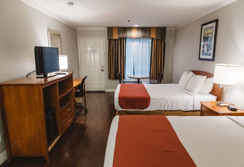 هتل Best Western Palm Garden Inn
