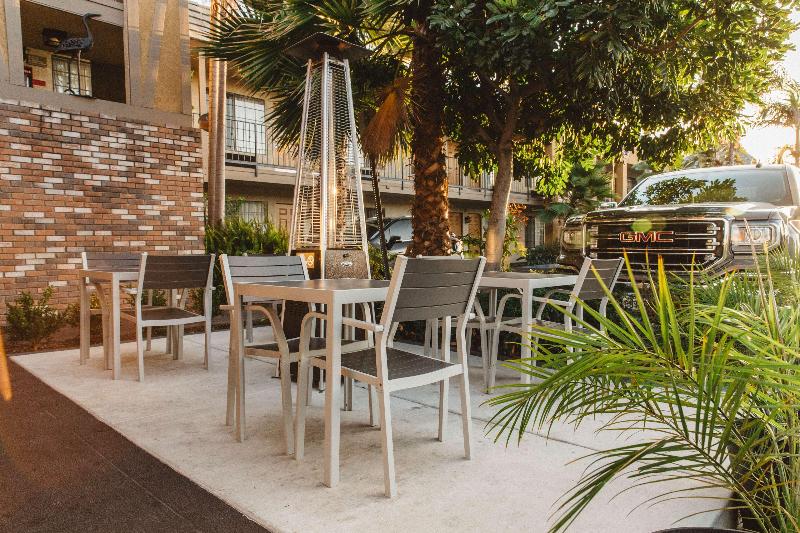 هتل Best Western Palm Garden Inn