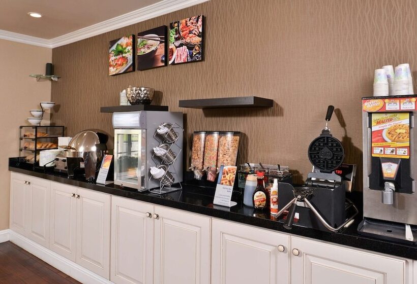 هتل Best Western Palm Garden Inn