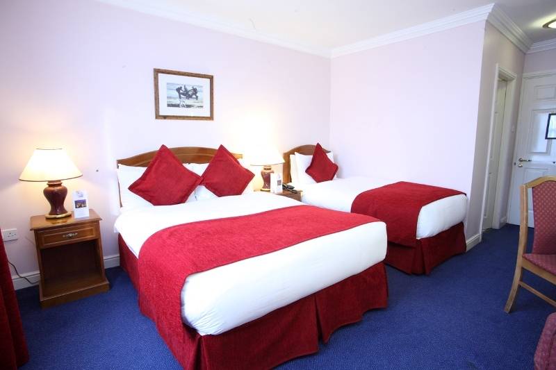 Fotos del hotel Charleville Lodge:  2