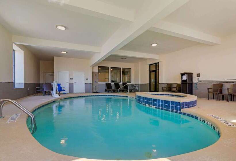 هتل Comfort Inn & Suites Macon West