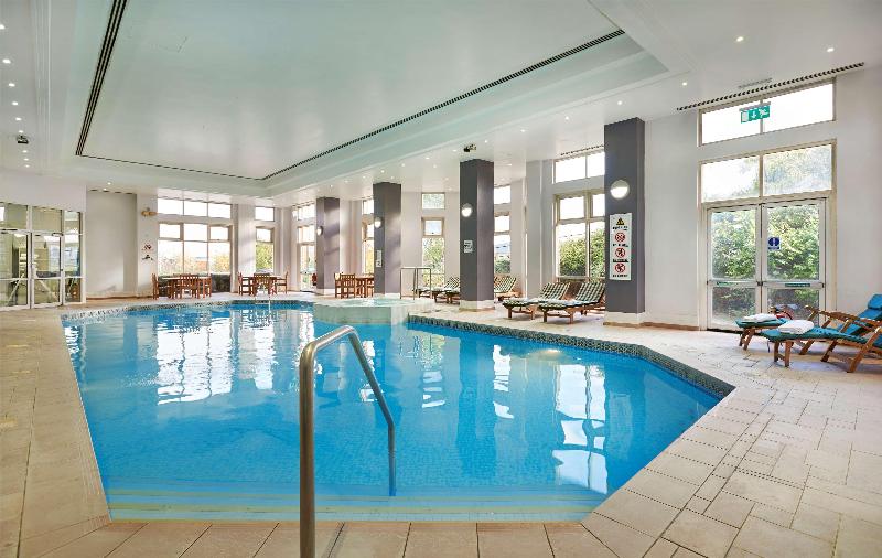 هتل Doubletree By Hilton Dartford Bridge