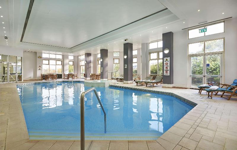 هتل Doubletree By Hilton Dartford Bridge