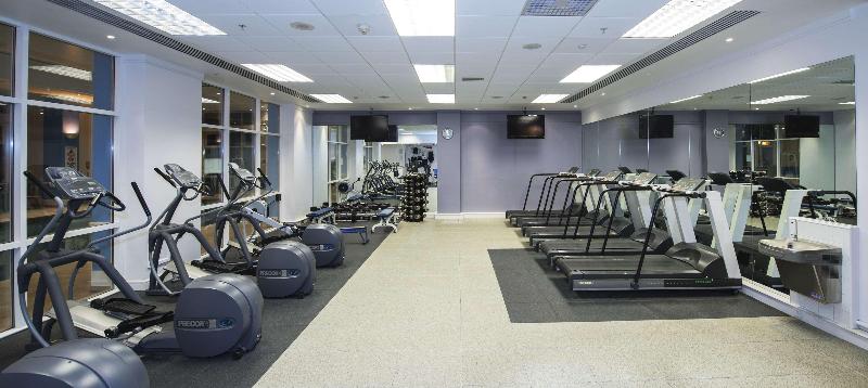 هتل Doubletree By Hilton Dartford Bridge