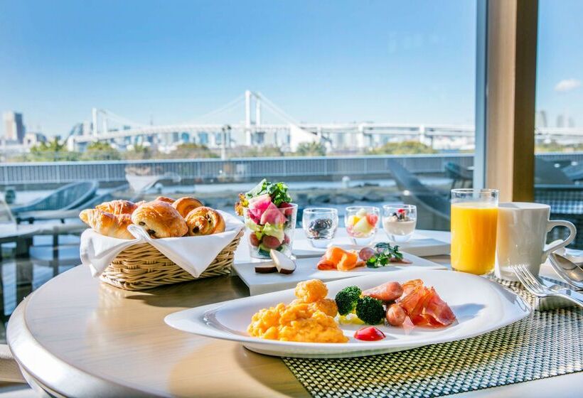 هتل Hilton Tokyo Odaiba