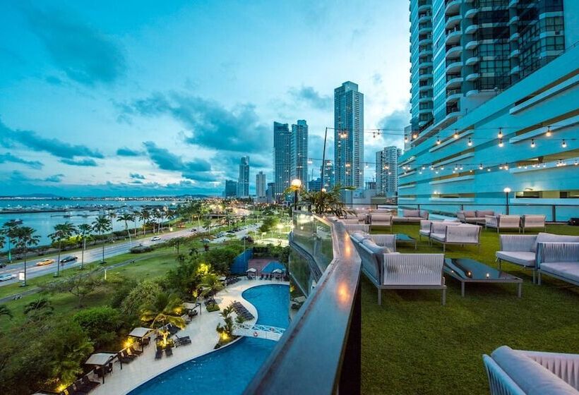 هتل Intercontinental Miramar Panama