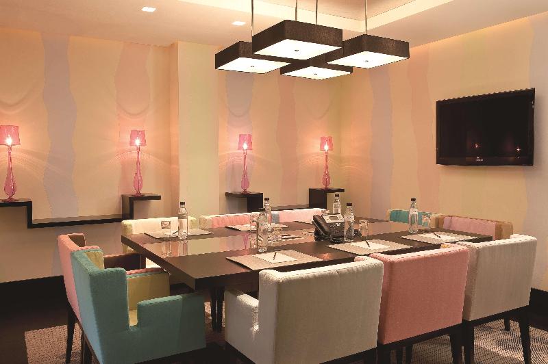 Fotos del hotel La Villa Des Ternes:  12