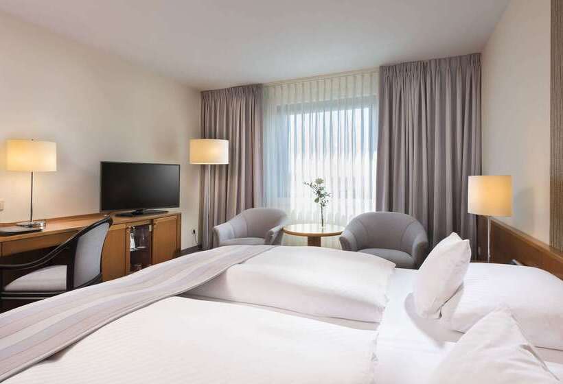 Hotel Maritim Airport  Hannover