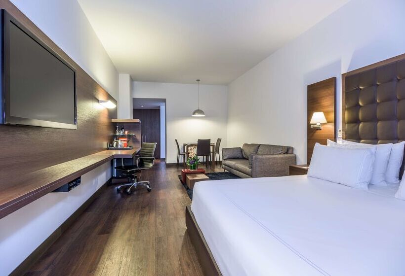 בית מלון כפרי NH Collection Bogota Andino Royal