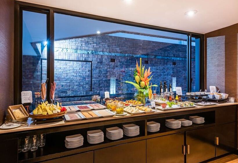 בית מלון כפרי NH Collection Bogota Andino Royal