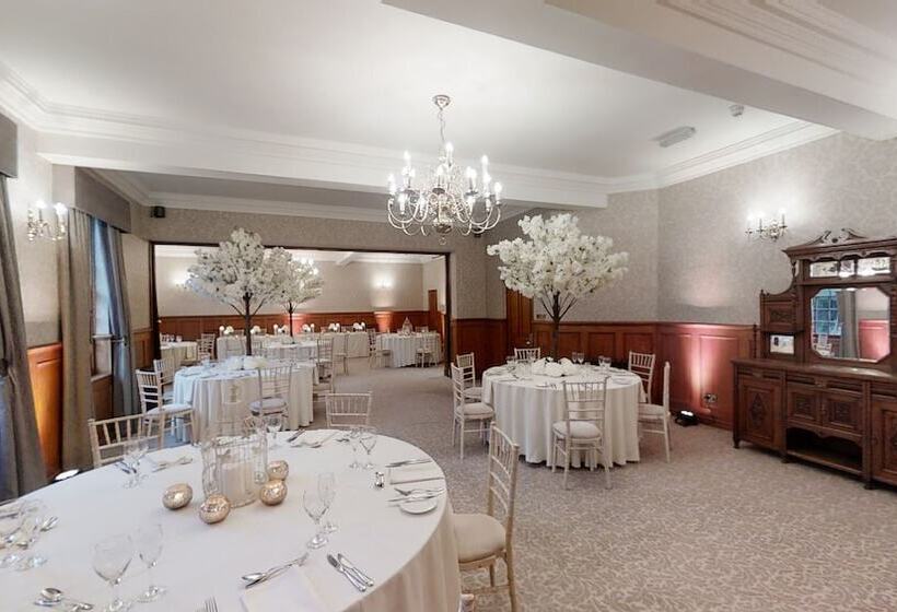 فندق Nunsmere Hall