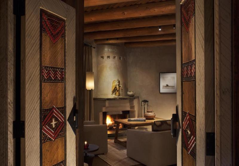 هتل Rosewood Inn Of The Anasazi