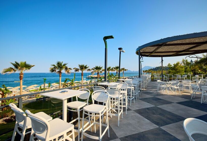 هتل Movenpick Resort Antalya Tekirova