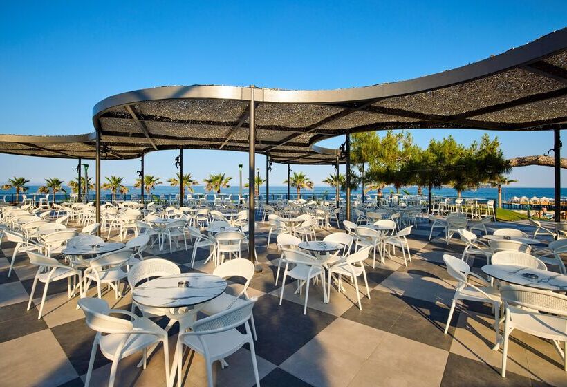 هتل Movenpick Resort Antalya Tekirova