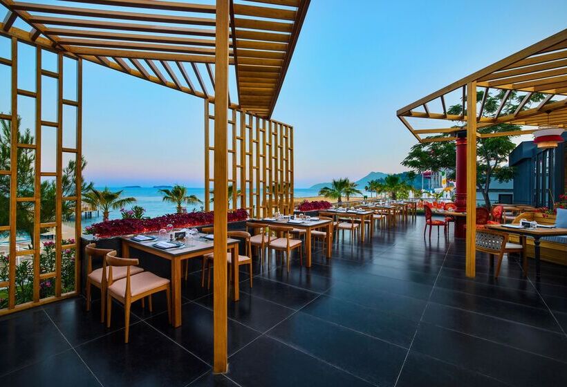 هتل Movenpick Resort Antalya Tekirova
