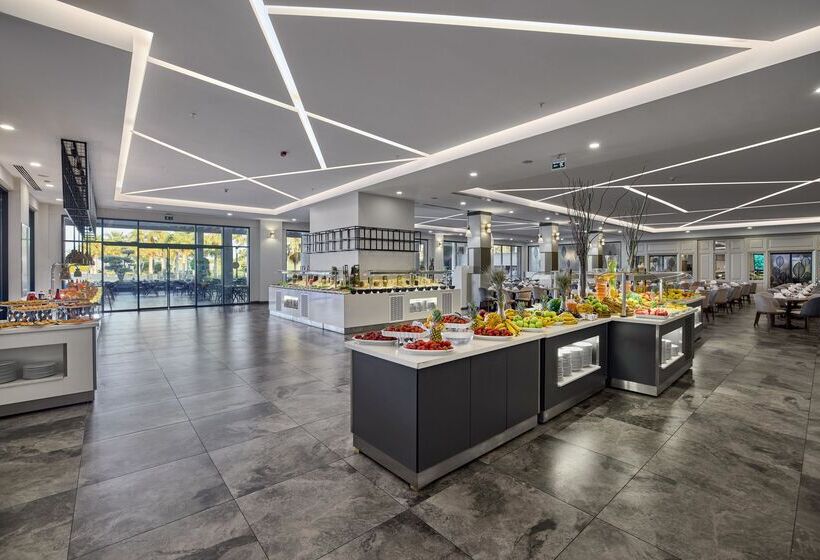 هتل Movenpick Resort Antalya Tekirova