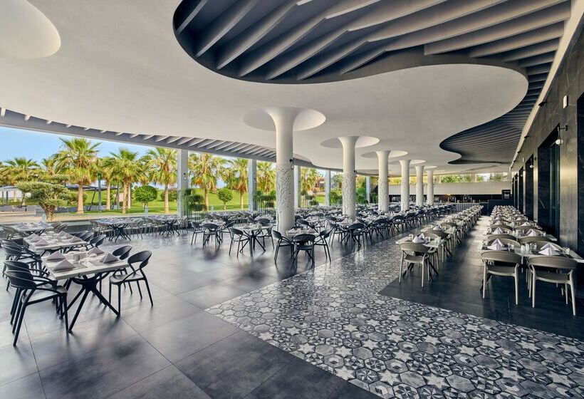 هتل Movenpick Resort Antalya Tekirova