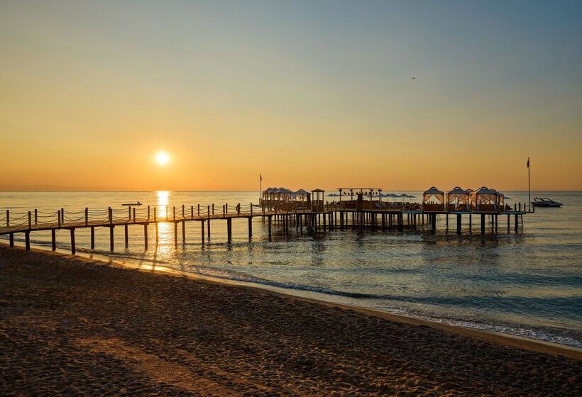 هتل Movenpick Resort Antalya Tekirova