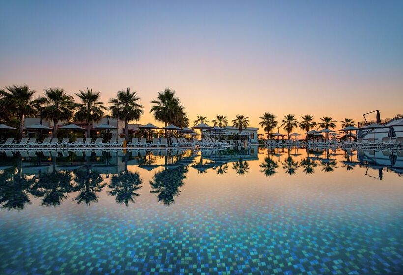 هتل Movenpick Resort Antalya Tekirova