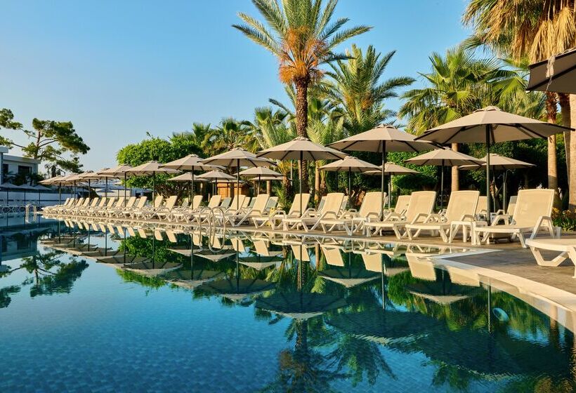 هتل Movenpick Resort Antalya Tekirova