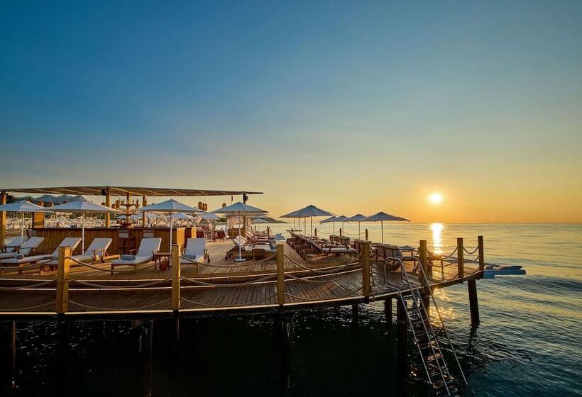 هتل Movenpick Resort Antalya Tekirova