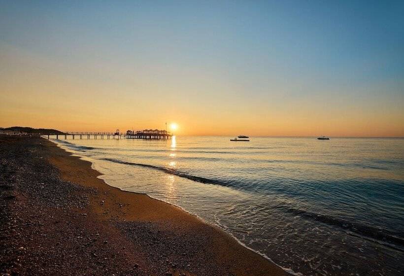 هتل Movenpick Resort Antalya Tekirova