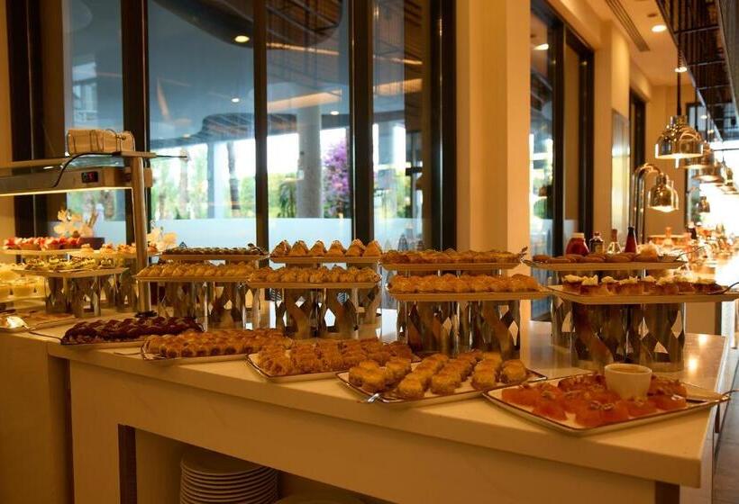 هتل Movenpick Resort Antalya Tekirova