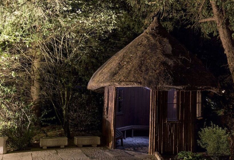 교외 호텔 Hempstead House Hotel & Restaurant