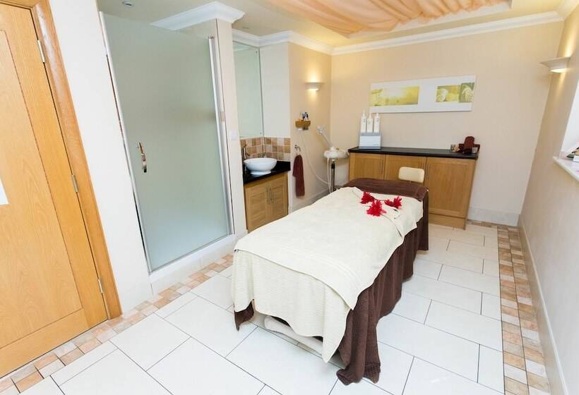 교외 호텔 Hempstead House Hotel & Restaurant