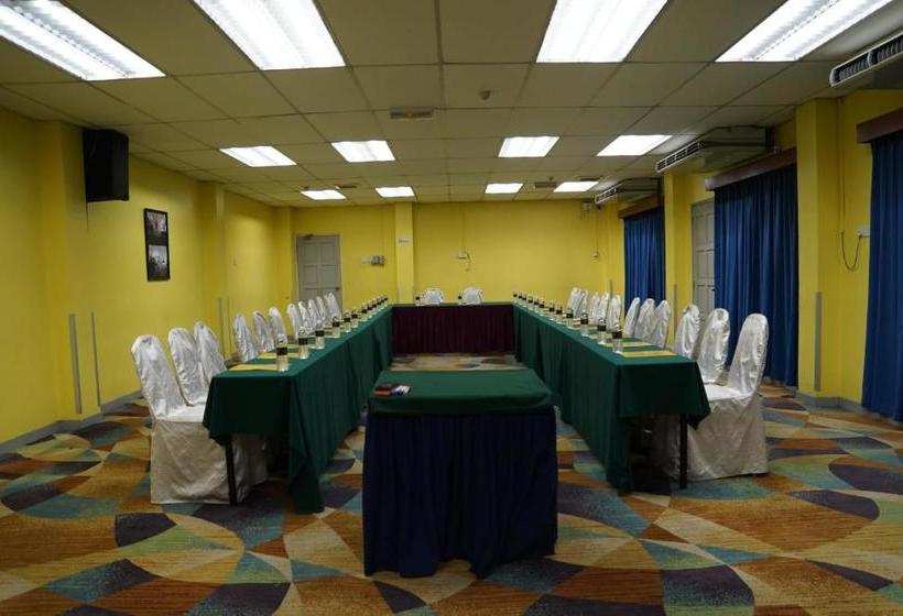 Отель Seri Malaysia Johor Bahru
