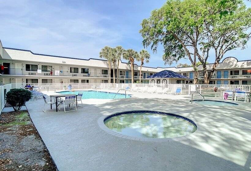 هتل Stayable Suites Kissimmee West