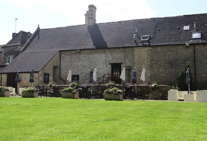 هتل The Colesbourne Inn