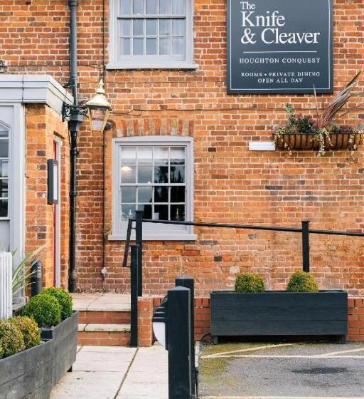 Hotel The Knife And Cleaver en Bedford Destinia