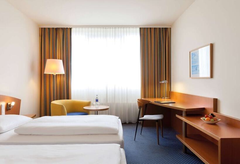 هتل Vienna House By Wyndham Baltic Stralsund