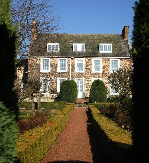 בית מלון כפרי Waren House