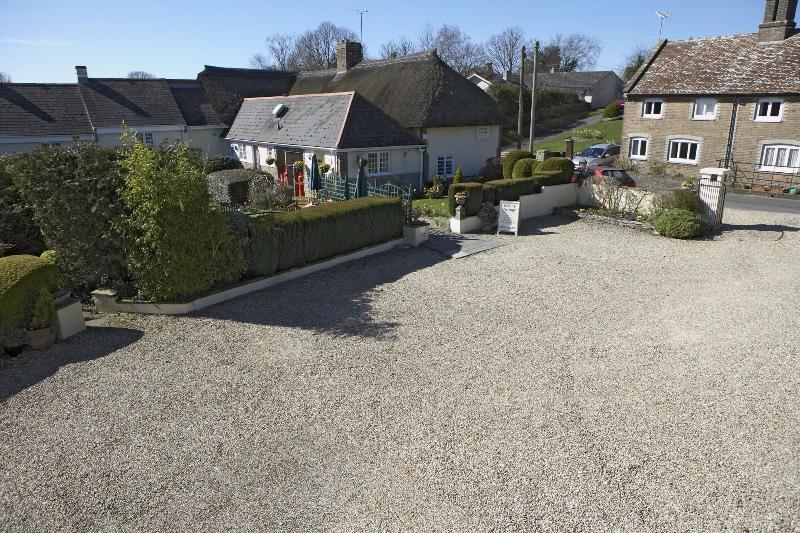 هتل Yalbury Cottage