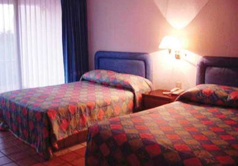 Ocean Club Hotel & Suites