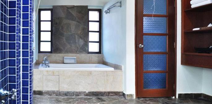 استراحتگاه Avillion Port Dickson