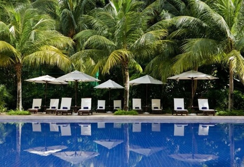استراحتگاه Avillion Port Dickson