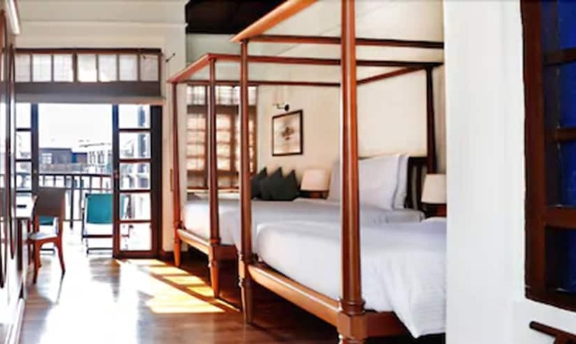 استراحتگاه Avillion Port Dickson