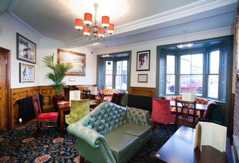 The Unicorn Hotel Wetherspoon