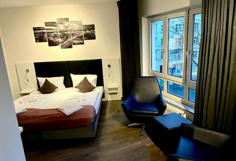 Fotos del hotel Alfa:  4