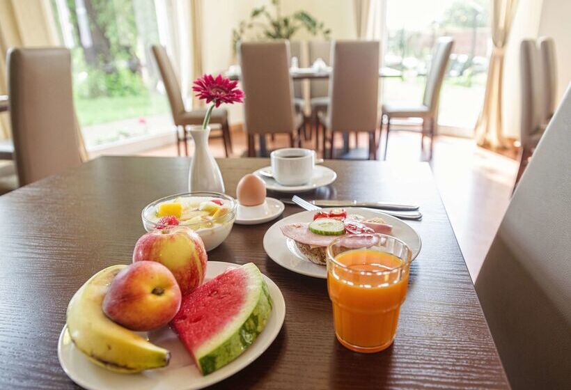 Fotos del hotel Am Schloß Köpenick By Golden Tulip:  61