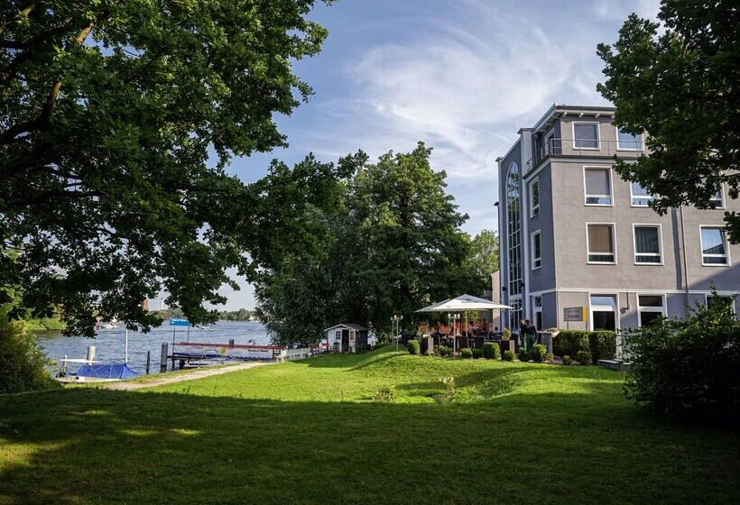 Fotos del hotel Am Schloß Köpenick By Golden Tulip:  79