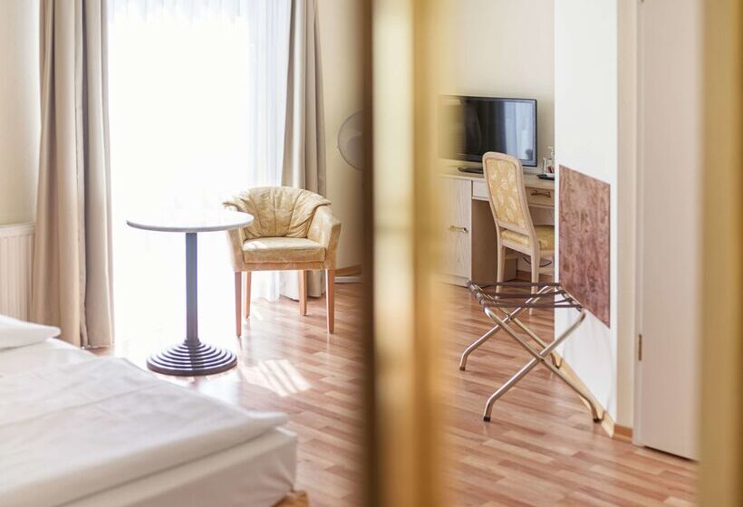 Fotos del hotel Am Schloß Köpenick By Golden Tulip:  17