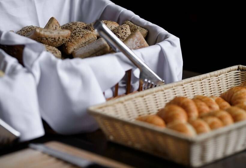 Fotos del hotel Am Schloß Köpenick By Golden Tulip:  59