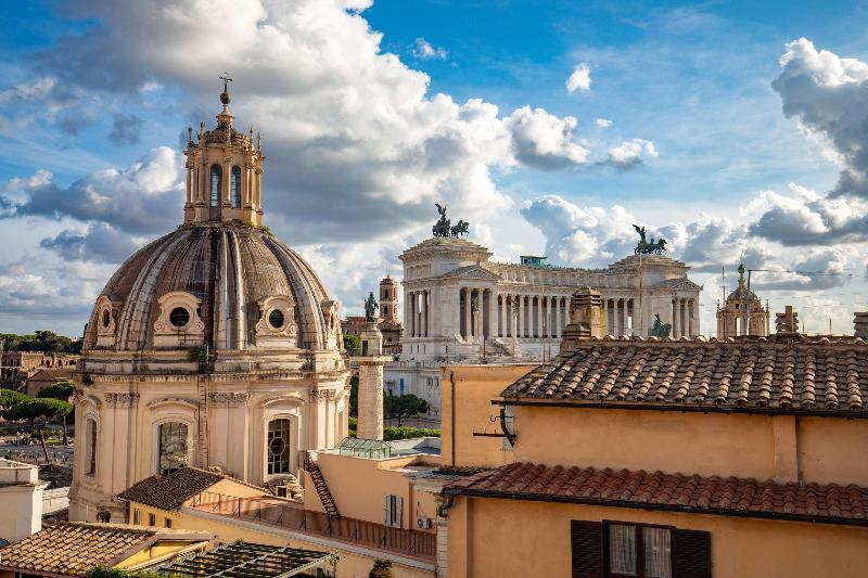 Hôtel Cosmopolita  Rome, Tapestry Collection By Hilton